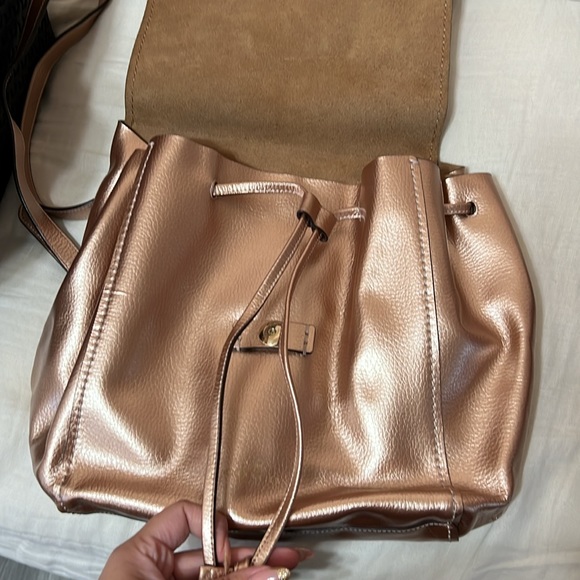 Coach rose gold backpack - Picture 4 of 9